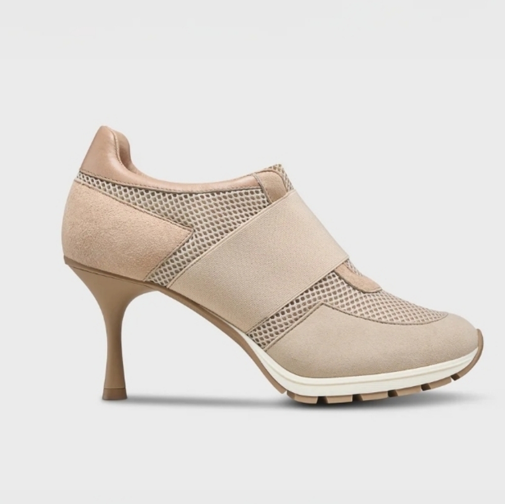 Sneex The Icon Sneakers Heels Platforms Sand Sz 7 New Comfy